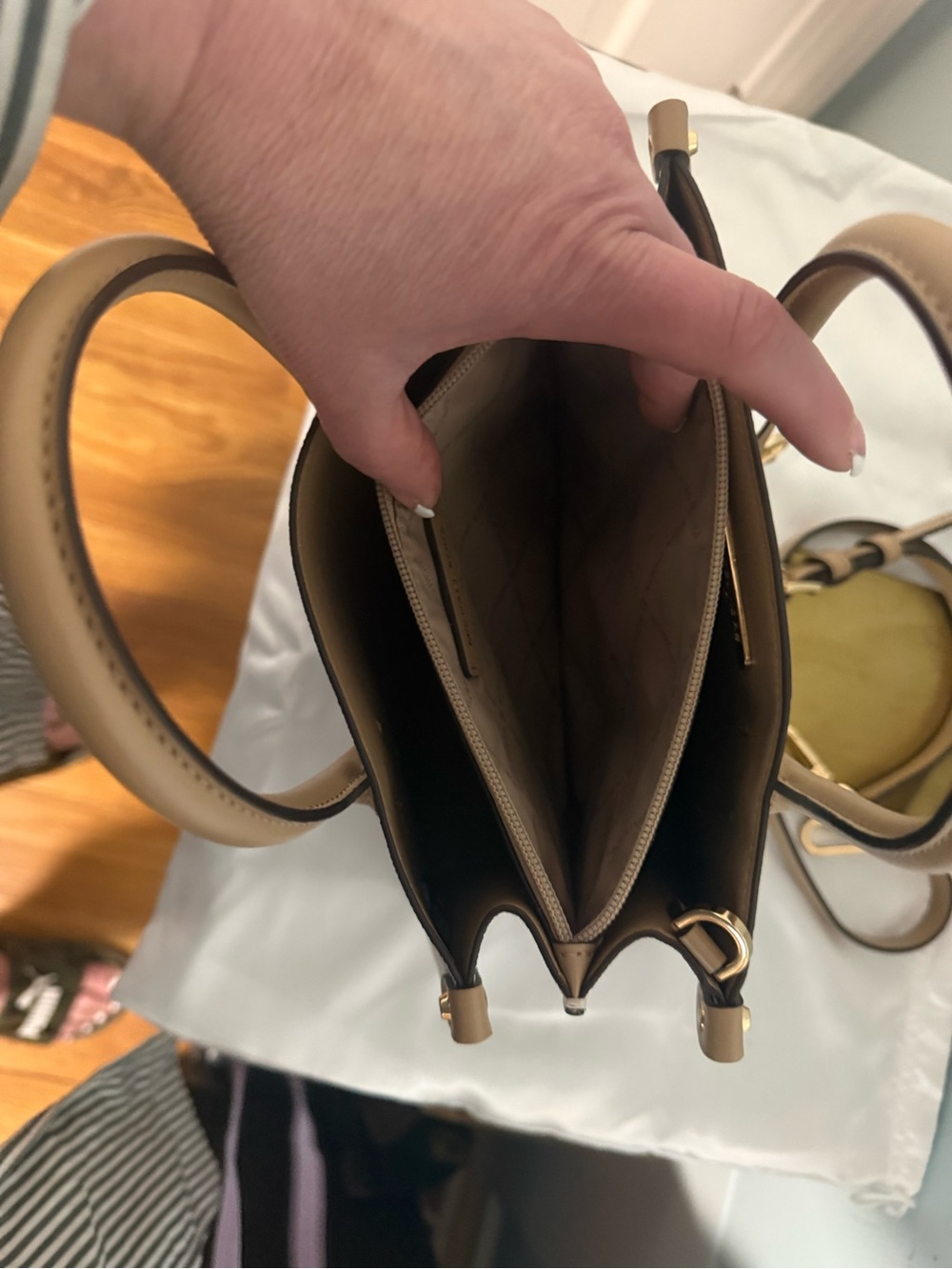 Michael Kors Beige and Yellow Stripe Satchel Handbag with Crossbody & bag charm! - Picture 8 of 15